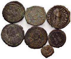 BYZANTINE COINS BYZANTINISCHES REICH, Anastasius I., 491-518, AE Follis, Konstantinopel. Büste mit Diadem r. Rs.M zw. Sternen, oben Kreuz. 16,41g. MAURICIUS TIB., AE Follis, Antiochia. Büste v.vorn. R