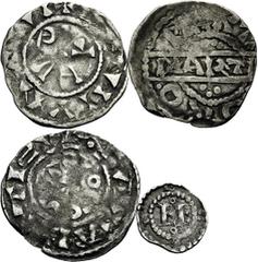 MONNAIES FÉODALES PICARDIE et ARTOIS. PICARDIE. Comté d'AMIENS. (XIe siècle). Denier avec PAX. (Poey d'Avant, n°9 pl. 149). 1,22 g. - Comté de VERMANDOIS. (XIe siècle). Denier. (Poey d'Avant, n°2 pl. 