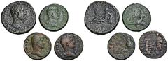 ROMAN COINS ROMAN COINS LOTS RÖMISCHER MÜNZEN Lot römischer Münzen: Das Lot enthält zehn Denare und 4 Bronzemünzen Hadrians, die zwischen 130 und 133 datieren. Es handelt sich um Exemplare, die sämtli