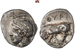 GRIECHISCHE MÜNZEN LUCANIA. THURIOI. AR-Triobol, 443/400 v. Chr.; 1,14 g. Athenakopf l. mit attischem Helm, Lorbeerkranz als Helmzier// Stier steht l., im Abschnitt Fisch. Hoover 1265; Rutter, Histori