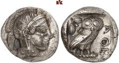 GRIECHISCHE MÜNZEN ATTICA. ATHEN. AR-Tetradrachme, um 440/420 v. Chr.; 17,14 g. Athenakopf r. mit attischem Helm//In Incusum: Eule r., dahinter Olivenzweig und Mondsichel. Flament Gruppe II. Gut zentr