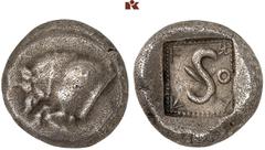 DIE SAMMLUNG DR. KAYA SAYAR, TEIL I - LYKIEN, PAMPHYLIEN UND KILIKIEN LYCIA. Prä- und protodynastische Prägungen. Wete AR-Stater, 480/460 v. Chr., unbestimmte Münzstätte; 8,39 g. Eberprotome l.//In In