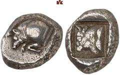 DIE SAMMLUNG DR. KAYA SAYAR, TEIL I - LYKIEN, PAMPHYLIEN UND KILIKIEN LYCIA. Dynastische Prägungen. Unbestimmter Dynast AR-Stater, 470/440 v. Chr., unbestimmte Münzstätte; 9,79 g. Eberprotome l.//In I