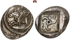 DIE SAMMLUNG DR. KAYA SAYAR, TEIL I - LYKIEN, PAMPHYLIEN UND KILIKIEN LYCIA. Dynastische Prägungen. Wekhssere I AR-Stater, 440/430 v. Chr., unbestimmte Münzstätte; 8,41 g. Auf Rundschild: Pegasosproto