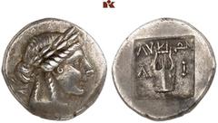 DIE SAMMLUNG DR. KAYA SAYAR, TEIL I - LYKIEN, PAMPHYLIEN UND KILIKIEN LYCIA. Prägungen der lykischen Liga. Periode II: Silbermünzen. LIMYRA AR-Drachme, 167/81 v. Chr.; 2,92 g. Apollokopf r. mit Lorbee