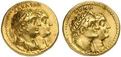 GRIECHISCHE GOLDMÜNZEN AEGYPTUS Ptolemaios III., 246-222 v. Chr. für Ptolemaios II., Arsinoe II., Ptolemaios I. und Berenike I AV-Tetradrachme, Alexandria; 13,79 g. Büsten des Ptolemaios II. und der A