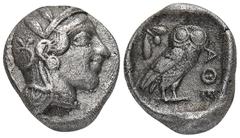 GREEK COINS ATTICA ATHEN. AR-Drachme, um 454/404 v. Chr.; 4,01 g. Athenakopf r. mit attischem Helm//In Incusum: Eule r., dahinter Olivenzweig. Hoover 1631; SNG München 60 ff. Leicht korrodiert, fast v