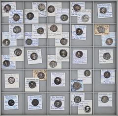 ROMAN COINS LOTS RÖMISCHER MÜNZEN Lot römischer Denare: Das interessante Lot enthält 36 kaiserzeitliche Denare und zwei Animae von Augustus über die Flavier, Adoptivkaiser und Severer bis Maximinus I.