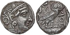 ATTICA ATHEN. Õ-Tetradrachme, um 350/295 v. Chr.; 16,85 g. Athenakopf r. mit attischem Helm//Eule r., dahinter Olivenzweig und Mondsichel. Flament S. 125 ff., Gruppe Pi II; Hoover 1599. Feine Tönung, 