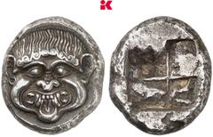 GRIECHISCHE MÜNZEN MACEDONIA NEAPOLIS. AR-Stater, 525/450 v. Chr.; 9,83 g Gorgoneion//Viergeteiltes Incusum. SNG ANS 403; Hoover 583 Selten, besonders in dieser Erhaltung. Sehr attraktives Exemplar vo