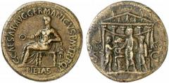 RÖMISCHE MÜNZEN MÜNZEN DER RÖMISCHEN KAISERZEIT Gaius Caligula, 37-41 Æ-Sesterz, 37/38, Rom; 26,17 g. Pietas sitzt l. mit Patera//Sechssäuliger Tempel des Divus Augustus, davor opfert Caligula einen S