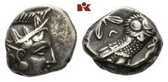 ATTICA ATHEN. AR-Tetradrachme, um 350/295 v. Chr.; 16.69 g. Athenakopf r. mit attischem Helm//Eule r., dahinter Olivenzweig und Mondsichel. Flament S. 125 ff. Avers leicht dezentriert, sehr schön