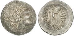 TETRADRACHMEN DES HELLENISMUS DIE SAMMLUNG DIETER GRUNOW, BERLIN KELTEN DACIA AR-Tetradrachme im thasischen Stil, 1. Jahrhundert v. Chr.; 16,66 g. Dionysoskopf r.//Stark stilisierter Herakles steht v.
