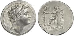TETRADRACHMEN DES HELLENISMUS DIE SAMMLUNG DIETER GRUNOW, BERLIN GRIECHEN SYRIA KÖNIGREICH Antiochos V., 164-162 v. Chr. AR-Tetradrachme, Antiochia; 16,55 g. Kopf r. mit Diadem//Zeus Nikephoros sitzt 