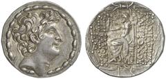 TETRADRACHMEN DES HELLENISMUS DIE SAMMLUNG DIETER GRUNOW, BERLIN GRIECHEN SYRIA KÖNIGREICH Antiochos VIII., 121-96 v. Chr. AR-Tetradrachme, 109/96 v. Chr., Antiochia; 16,02 g. Kopf r. mit Diadem//Zeus