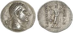 TETRADRACHMEN DES HELLENISMUS DIE SAMMLUNG DIETER GRUNOW, BERLIN GRIECHEN BACTRIA Agathokles, 185-164 v. Chr. AR-attische Tetradrachme, Merv; 16,76 g. Drapierte Büste r. mit Diadem//Zeus steht v. v. m