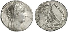 TETRADRACHMEN DES HELLENISMUS DIE SAMMLUNG DIETER GRUNOW, BERLIN GRIECHEN AEGYPTUS Ptolemaios II., 285-246 v. Chr. - für Arsinoë II. AR-Tetradrachme, 261/252 v. Chr., Alexandria; 13,80 g. Kopf r. mit 