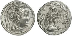 MÜNZEN AUS DER WELT DER ANTIKE GRIECHISCHE MÜNZEN ATTICA ATHEN AR-Tetradrachme, Maimakterion (= November/Dezember) 136 v. Chr.; 16,83 g. Athenakopf r. mit attischem Helm//In Kranz: Eule auf Amphore mi