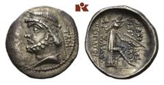 PARTHIA Phraates II., 132-127 v. Chr. AR-Drachme, um 127 v. Chr., Tambrax; 3.71 g. Kopf l. mit Diadem, dahinter TAM//Arsakes sitzt r. mit Bogen. Sellwood 16.11; Shore 50. Feine Patina, sehr schön Es h