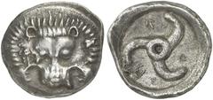 GRIECHISCHE MÜNZEN LYCIA Vedrei. AR-Stater, um 380/370 v. Chr.; 9,29 g. Löwenmaske//In rundem Incusum: Triskelis. Olcay/Morkholm, Podalia vergl. 367 (andere Stempel). Gutes sehr schön