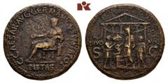 RÖMISCHE MÜNZEN MÜNZEN DER RÖMISCHEN KAISERZEIT Gaius Caligula, 37-41. Æ-Sesterz, 37/38, Rom; 25,5 g. Pietas sitzt l. mit Patera//Sechssäuliger Tempel des Divus Augustus, davor opfert Caligula einen S