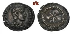 RÖMISCHE MÜNZEN MÜNZEN DER RÖMISCHEN KAISERZEIT Constantius II., 337-361 für Julianus II. Apostata. AR-Siliqua, 355/361, Antiochia; 1,88 g. Drapierte Büste r.//In Kranz: Achtstrahliger Stern. RIC 187.