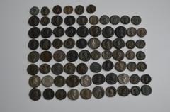 RÖMISCHE MÜNZEN LOTS RÖMISCHER MÜNZEN Tetradrachmen der römischen Münzstätte Alexandria: Das hochinteressante Lot enthält Prägungen des 1.-3. Jahrhunderts n. Chr., zum Teil mit interessanten Reversmot