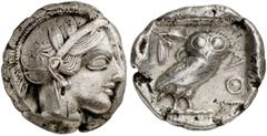 GRIECHISCHE MÜNZEN ATTICA ATHEN AR-Tetradrachme, um 440/420 v. Chr.; 16,91 g. Athenakopf r. mit attischem Helm//In Incusum: Eule r., dahinter Olivenzweig und Mondsichel. Flament Gruppe II. Sehr schön 