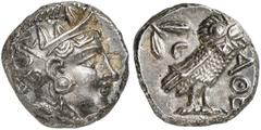GRIECHISCHE MÜNZEN ATTICA. ATHEN. AR-Tetradrachme, um 350/295 v. Chr.; 17,18 g. Athenakopf r. mit attischem Helm//Eule r., dahinter Olivenzweig und Mondsichel. Flament S. 125 ff., Gruppe Pi III. Feine