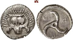 GRIECHISCHE MÜNZEN LYCIA. Trbbenimi. AR-Stater, Zemu (Limyra); 7,24 g. Löwenskalp//Triskelis. SNG v. Aulock -. RR Feine Patina, etwas korrodiert, sehr schön Exemplar der Auktion Fritz Rudolf Künker 26