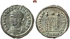 RÖMISCHE MÜNZEN MÜNZEN DER RÖMISCHEN KAISERZEIT. Constantinus I., 306-337. - für Crispus. Æ-Follis, 324/325, Nicomedia, 2. Offizin; 3,12 g. Drapierte Büste l. mit Lorbeerkranz//Lagertor. Dazu: Æ-Folli