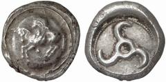 GRIECHISCHE MÜNZEN (GREEK COINS) LYCIA LYCIA Khinakha (?). AR-Stater, 460/440 v. Chr.; 9.86 g. Pegasus l. auf Rundschild, darunter Kugel//In Incusum: Triskelis in Perlkreis. SNG v. Aulock 4089; Vismar