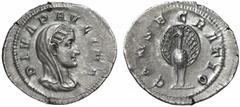 RÖMISCHE MÜNZEN (ROMAN COINS) MÜNZEN DER RÖMISCHEN KAISERZEIT MÜNZEN DER RÖMISCHEN KAISERZEIT Maximinus I. Thrax, 235-238 für Diva Paulina. AR-Denar, Rom; 3.08 g. Drapierte Büste r. mit Schleier//Pfau