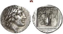 DIE SAMMLUNG DR. W.R., TEIL 4 ASIA MINOR UND CYPRUS (SLG. DR. W. R.: ROMA UNIVERSA, GRIECHEN III). LYCIA. KYANEIA. AR-Drachme, 167/81 v. Chr.; 2,93 g. Apollokopf r. mit Lorbeerkranz//In Incusum: Lyra,