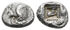GRIECHISCHE MÜNZEN LYCIA, Frühdynastische Prägungen. AR-Stater, 510/470 v. Chr.; 9,05 g. Eberprotome l.//Incusum. Babelon, Traité Pl. XXI, 10; Müseler -; Vismara II, -. Sehr schön Exemplar der Slg. Ph