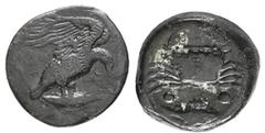 GREEK COINS GREEK COINS SICILIA AKRAGAS. Æ-Hexas, 415/406 v. Chr.; 6,44 g. Adler steht r. auf Fisch//Krebs über zwei Wertkugeln und Fisch. Calciati 73; Westermark, Akragas 980. Schwacher Aversstempel,