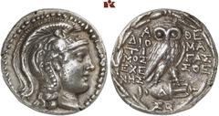 MÜNZEN DER ANTIKEN WELT AUS VERSCHIEDENEM BESITZ GRIECHISCHE MÜNZEN. ATTICA. ATHEN AR-Tetradrachme, Pyanopsion (= Oktober/November) 114 v. Chr.; 16,66 g. Athenakopf r. mit attischem Helm//In Kranz: Eu