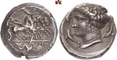 GRIECHISCHE MÜNZEN SICILIA. PANORMOS. AR-Tetradrachme, 390/380 v. Chr.; 17,68 g. Quadriga r., Nike bekränzt Lenker, im Abschnitt Hippocampus//Arethusakopf l., von drei (?) Delphinen umgeben. Jenkins I