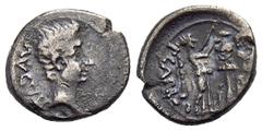 ROMAN COINS MÜNZEN DER RÖMISCHEN KAISERZEIT Augustus, 30 v.-14 n. Chr. AR-Quinar, 25/23 v. Chr., Emerita, P. Carisius; 1,46 g. Kopf r.//Victoria steht r. und bekränzt Trophäe. BMC 293; Coh. 386; King 