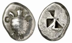GRIECHISCHE MÜNZEN AEGINA AEGINA AR-Stater, 525/500 v. Chr.; 11,96 g. Schildkröte (Proto-tortoise), im Feld l. Halbmondförmiger Gegenstempel//Vielfach geteiltes Incusum. Holloway in ANSMN 17, Pl. VIII