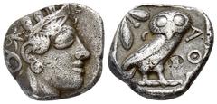 GREEK COINS ATTICA ATHEN. AR-Tetradrachme, um 440/420 v. Chr.; 16,92 g. Athenakopf r. mit attischem Helm//In Incusum: Eule r., dahinter Olivenzweig und Mondsichel. Flament Gruppe II. Unregelmäßiger Sc
