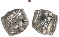 KELTISCHE & GRIECHISCHE MÜNZEN GRIECHISCHE MÜNZEN. ATTICA. ATHEN AR-Obol, 390/325 v. Chr.; 0,71 g. Athenakopf r. mit attischem Helm//In Incusum: Eule r., dahinter Olivenzweig. SNG München 113 ff. Fein