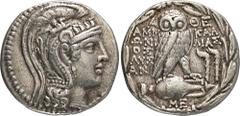 GREEK COINS ATTICA ATHEN. AR-Tetradrachme, Metageitnion (= August/September) 118 v. Chr.; 16,63 g. Athenakopf r. mit attischem Helm//In Kranz: Eule auf Amphore v. v., r. zwei Fackeln. Thompson 582 c. 