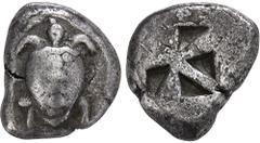 GREEK COINS AEGINA AEGINA. AR-Stater, 470/440 v. Chr.; 12,26 g. Seeschildkröte//Fünffach geteiltes Incusum. Hoover 435; SNG Delepierre 1688 ff. Feine Tönung, fast sehr schön