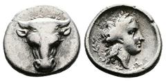 Greek Phokian League, Phokis. Federal coinage, circa 357-354 BC. struck under Philomelos. AR Triobol (15mm, 2,71 g.). Frontal bull’s head. Rev. Head of Apollo r., laureate, behind, laurel branch, Φ an