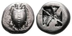 Greek Islands off Attika. Aegina, circa 525-480 BC. AR Stater (19.9 mm, 11.62 g). Sea turtle, head in profile. Rev. Incuse square of 'Union Jack' pattern with some sections filled. Meadows, Aegina, Gr