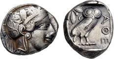 GRIECHISCHE MÜNZEN, GRIECHISCHES MUTTERLAND, ATTIKA, ATHEN. Tetradrachme. 479-404. Behelmter Athenakopf r. Rs: Eule r., dahinter Olivenzweig und Mondsichel. SNG COP. 32 ff. Svoronos Taf. 12-16. 17.12g