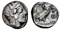 ATHEN. Tetradrachme. 479-393. Behelmter Athenakopf r. Rs: Eule r., dahinter Olivenzweig und Mondsichel. SNG COP. 32 ff. Svoronos Pl. 12-16. 16,92g. Hohes Relief. Rs. randl. Druckstelle. ss-vz