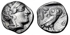 ATHEN. Tetradrachme. 479-393. Behelmter Athenakopf r. Rs: Eule r., dahinter Olivenzweig und Mondsichel. SNG COP. 32 ff. Svoronos Pl. 12-16. 16,89g. Hohes Relief. L. korrodiert. vz-ss