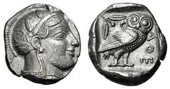 ATHEN. Tetradrachme. 479-404. Behelmter Athenakopf r. Rs: Eule r., dahinter Olivenzweig und Mondsichel. SNG COP. 32 ff. Svoronos Taf. 12-16. 16,88g. Hohes Relief. Vs. min. korr. und kl Druckstellen. v